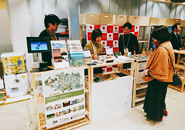 東京駅 KITTE「ちばI・CHI・BA」における千葉大生の千葉地方圏における活動報告とテストマーケティングの体験